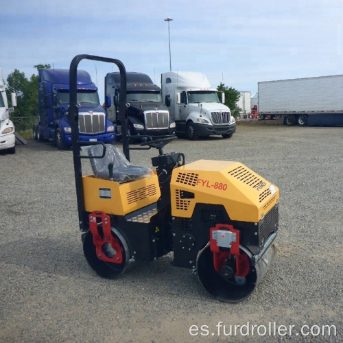 Colombia Venta caliente 1 tonelada Pequeño motor Honda Vibratorio Road Roller (FYL-880)